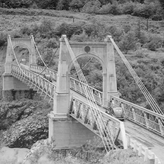 Alexandra Bridge Provincial Park