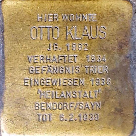 Stolperstein en memoria de Otto Klaus