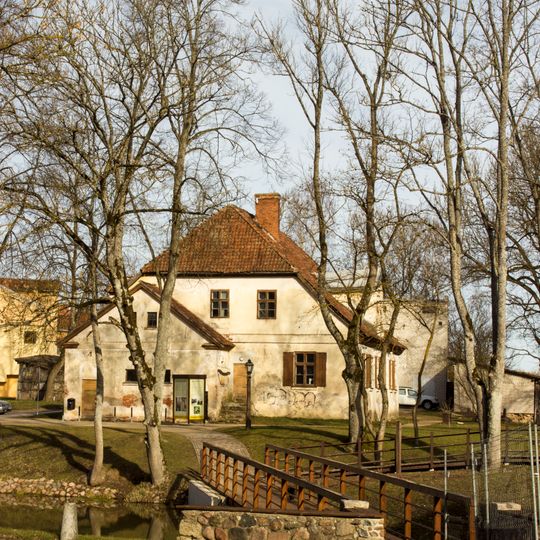 Virspilskunga tiesas nams