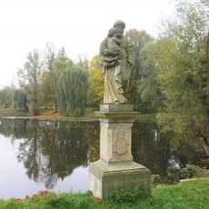 Socha svatého Josefa na Kerkově nábřeží pod zámkem v Libochovicích