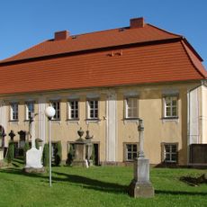 Rectory of Holy Family parish in Chełmsko Śląskie