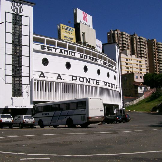 Estádio Moisés Lucarelli