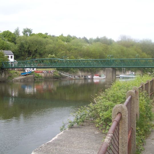 Cox Green footbridge