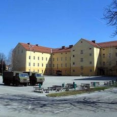 Vojašnica Franca Rozmana - Staneta