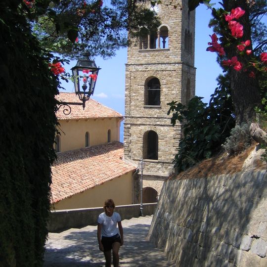 Basilique pontificale Santa Maria de Gulia