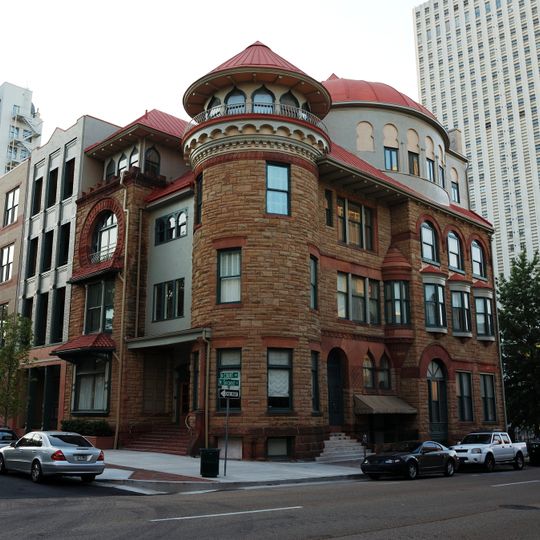 Tennessee Club-Overall Goodbar Building