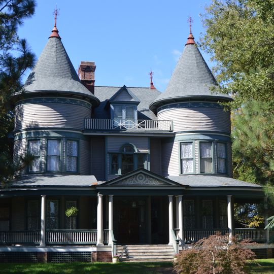 James A. and Laura Thompson Long House