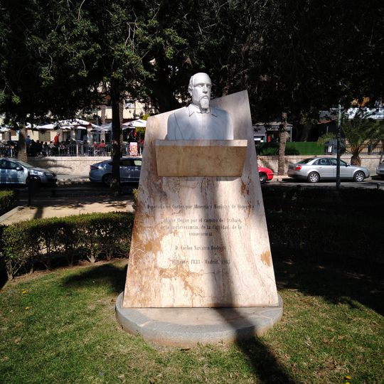Busto de Carlos Navarro Rodrigo