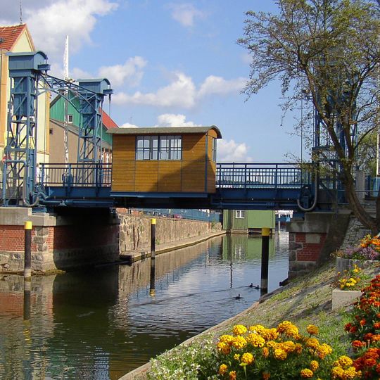 Plauer Hubbrücke