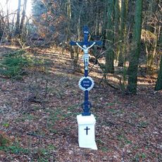 Kříž u odbočky na Chaloupky