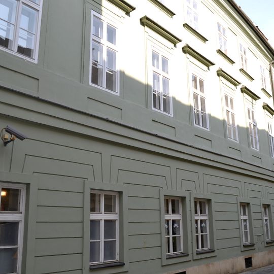 Dom Grünstübel, Zelený dom