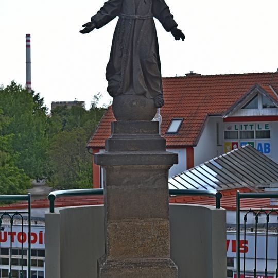 Socha svatého Františka Serafinského na Rooseveltově mostě v Plzni