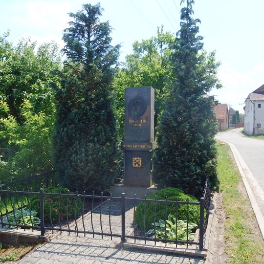 Pomník padlý 1914 - 1918 v Rohozné