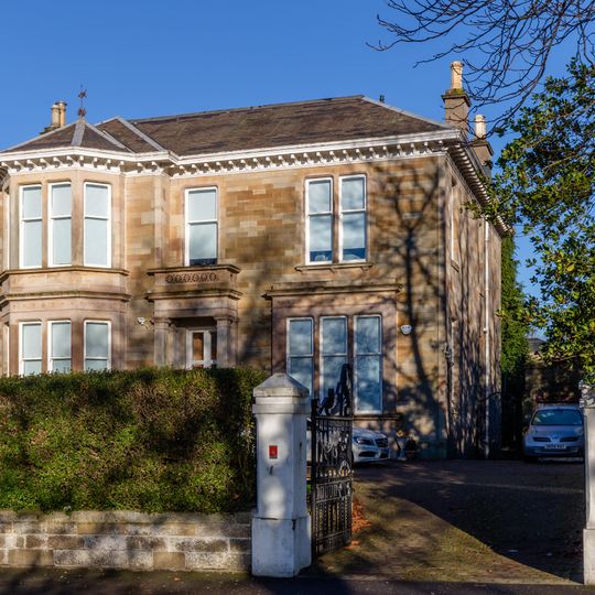 34 Queen's Drive, Glasgow