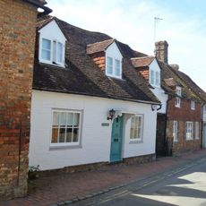 Almond Tree Cottage  Cinders Cottage  Owlers