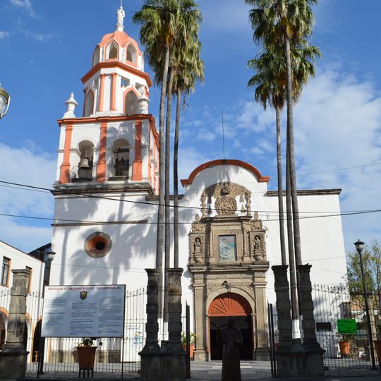 Parroquia de San Pedro Apóstol