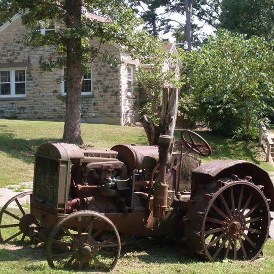 Ava Ranger Station Historic District