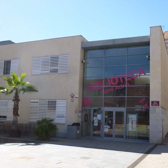 Biblioteca Sant Adrià