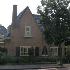 Vrijstaande woning, onderdeel van het complex Onder Dak