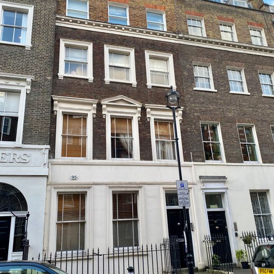 95, Great Titchfield Street W1