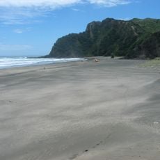 Karekare Beach