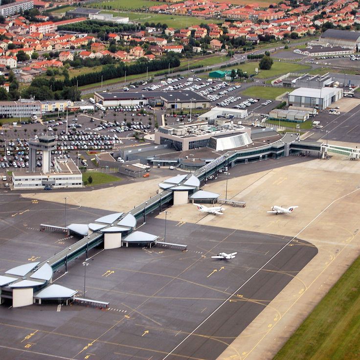Clermont-Ferrand Auvergne Airport