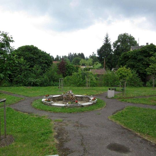 Kašna v Rožmitálu pod Třemšínem v parku