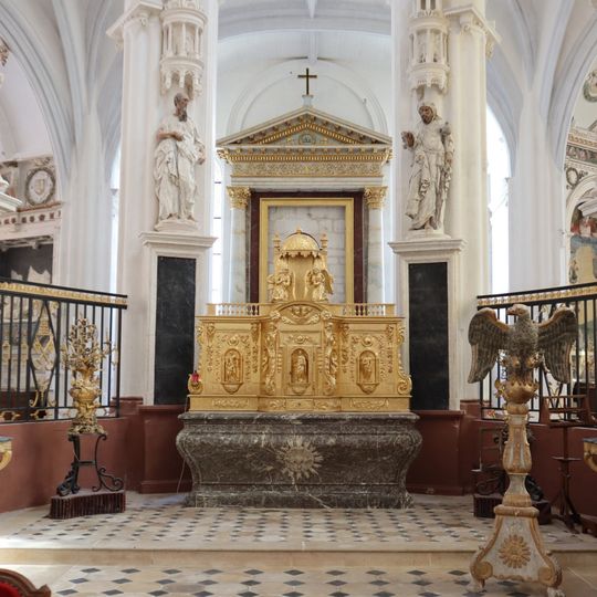 Groupe d'objets à Ervy-le-Châtel