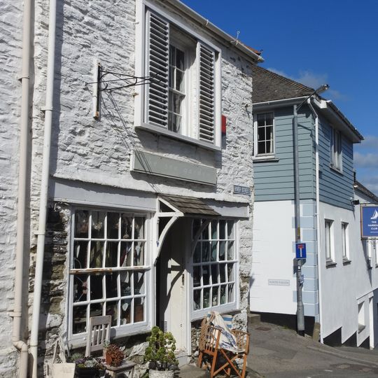 3 River Street And Nos. 1 And 1A North Parade