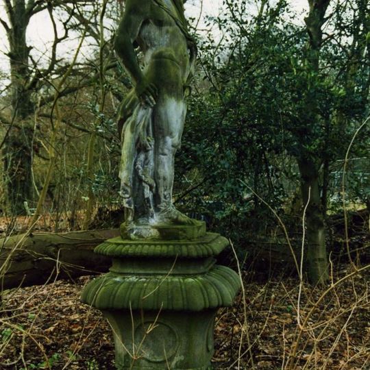 Zionsburg: tuinbeeld Heracles