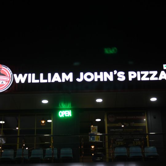 William John's Pizza
