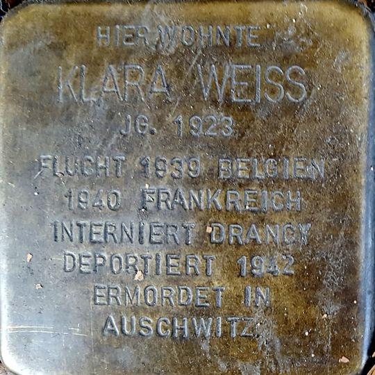 Stolperstein en memoria de Klara Weiss
