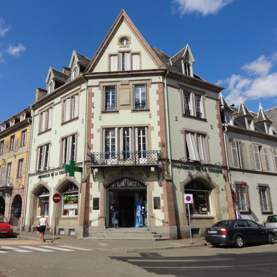 Immeuble au 17, place du Marché