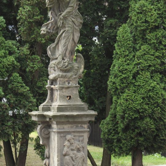 Statue of Immaculata