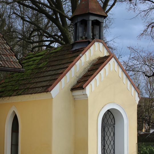 Kaple v Dlouhé Lhotě