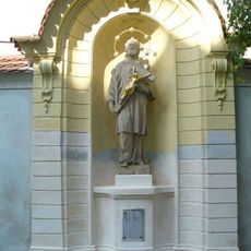 Socha svatého Jana Nepomuckého na náměstí Arnošta z Pardubic v Českém Brodě