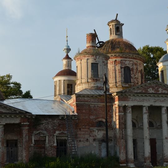 Церковь Воскресения Христова в Ловцах