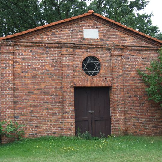 Zespół cmentarza żydowskiego w Olesnie