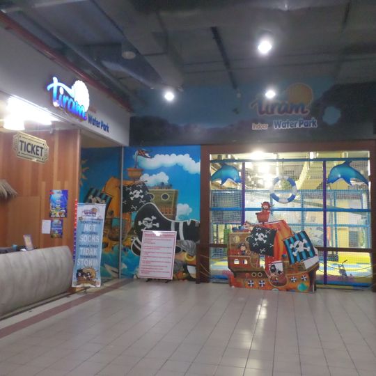Tiram Indoor Water Park