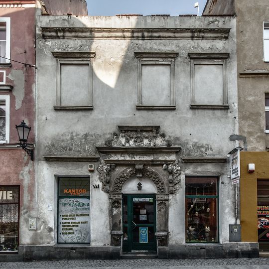 4 Chrobrego Street in Jawor