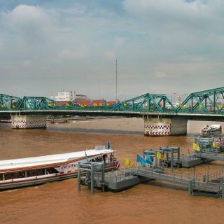 Phra Phutthayotfa-Brücke