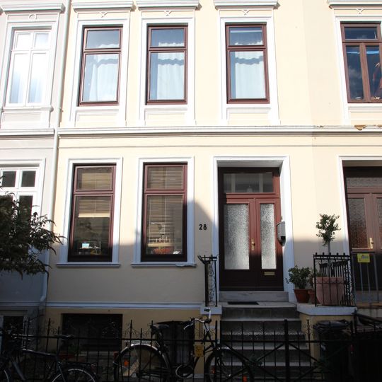 Wohnhaus Kreuzstraße 28