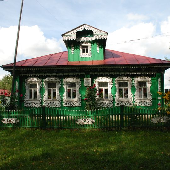 Дом, в котором с 1924 по 1942 г. жил Герой Советского Союза И.Ф. Шушин