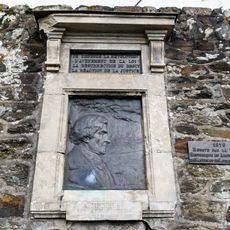 Relief à Jules Michelet