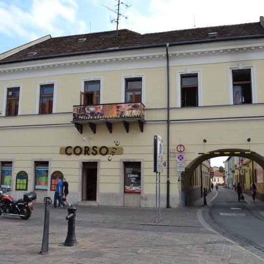 Bývalá sporiteľňa, dom meštiansky II.