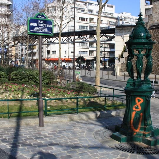 Fontaine Wallace, place Moussa-et-Odette-Abadi