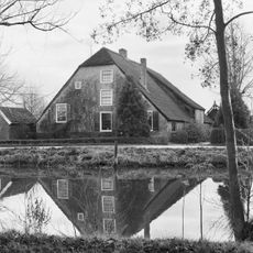 Graafdijk-oost 6, Molenaarsgraaf