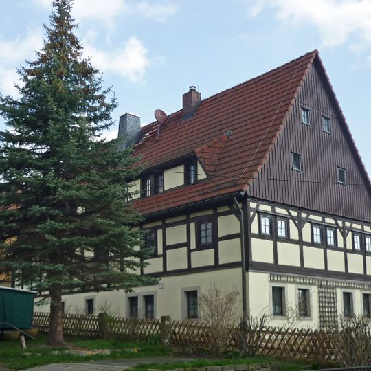 Wohnstallhaus eines Bauernhofes Richard-Wagner-Straße 42
