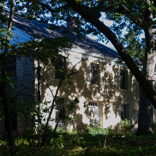 Robert and Esther Armstrong House