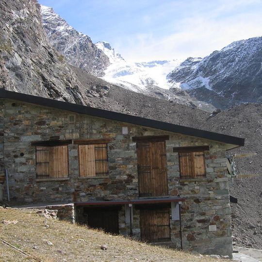 Refuge Aoste
